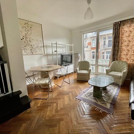 Superbe Appartement Duplex Avec Jacuzzi Bruselas Exterior foto