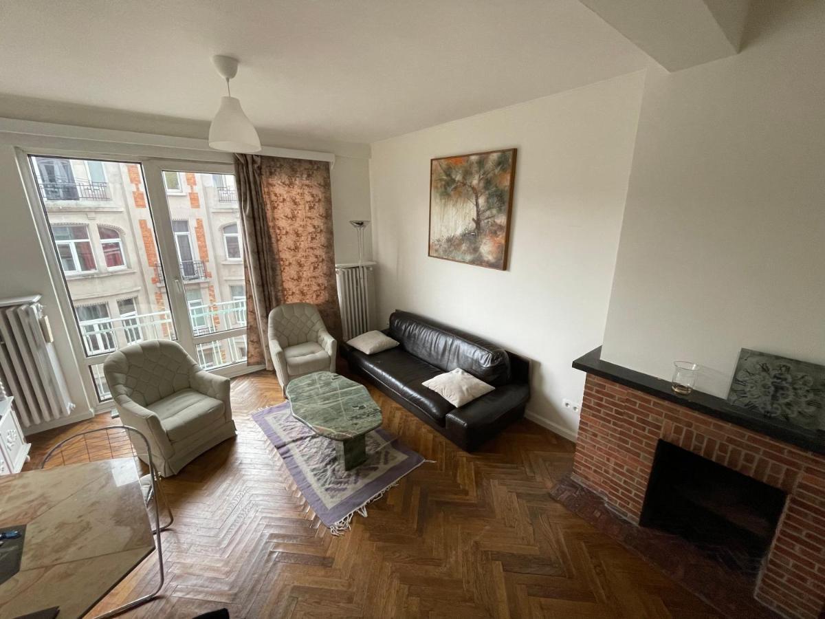 Superbe Appartement Duplex Avec Jacuzzi Bruselas Exterior foto